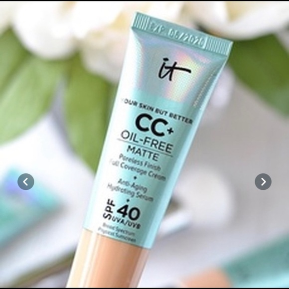 it cosmetics Other - IT CC+ Cream Matte Foundation